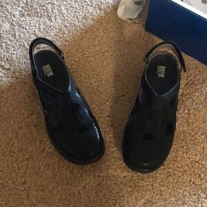 Black microdot shoes. Brand Drew. New in box.